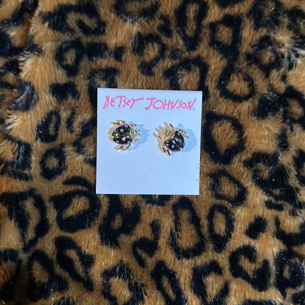 Betsey Johnson Sparkly Beatle Earrings NWT